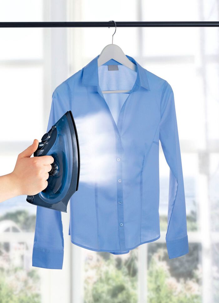 CLEANmaxx stoomstrijkijzer met keramische strijkzool voor beter glijden 