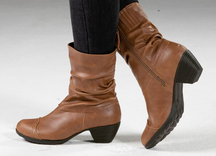 Andrea Conti, modieuze dames enkellaarsjes, winterschoenen, met rits COGNAC