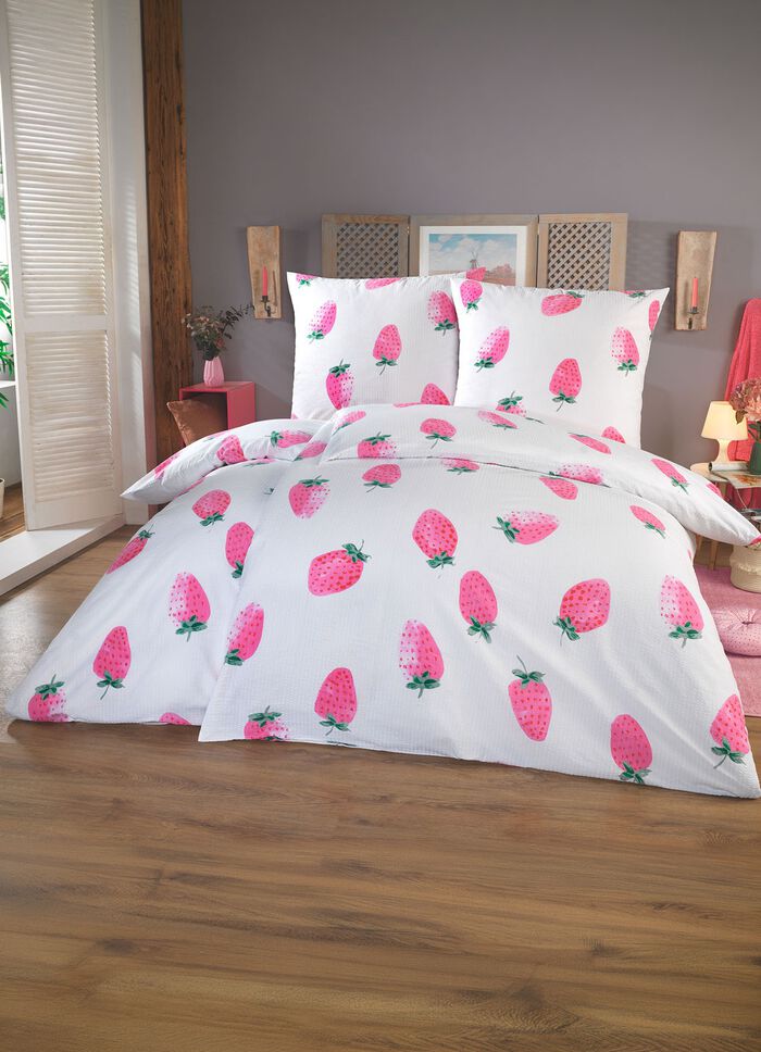 Beddengoedset met schattig aardbeienmotief 