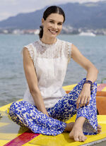 Wijde, recht gesneden broek 