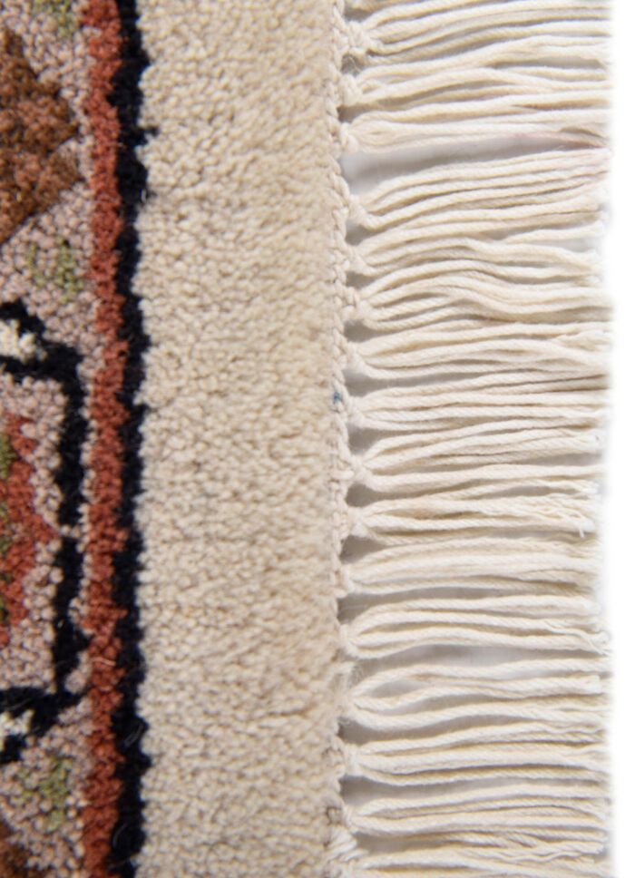 Handgeknoopte bruggen, tapijten en galerijen van 100% scheerwol 