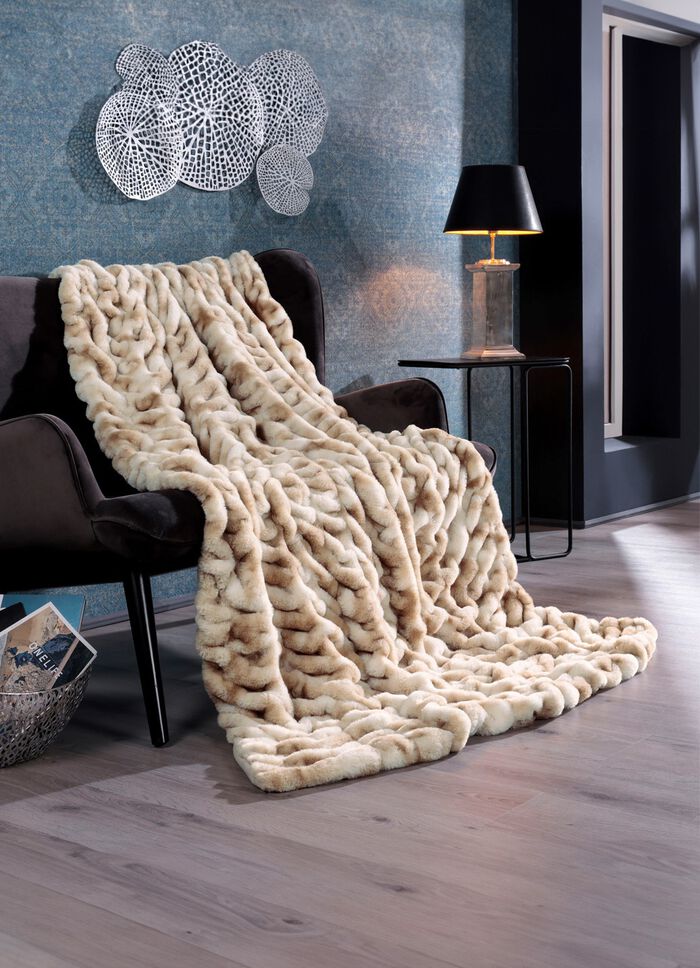 Gezellig dekentje van imitatiebont 