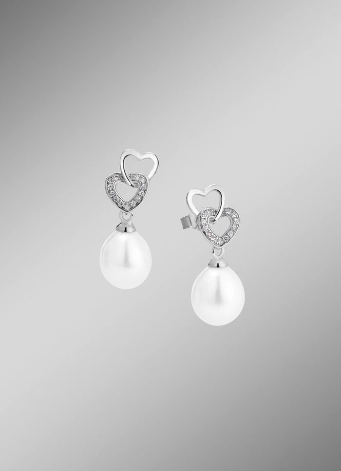 Hartelijke elegantie &ndash; zilveren oorbellen met parels en zirkonia 