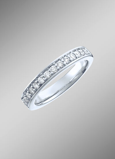 Platina memoire-ring met loepzuivere briljanten 