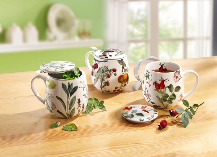 Fijne porseleinen theekopjes KLEURRIJK