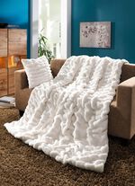 Zachte, elegante plaid en kussenhoes van premium imitatiebont 