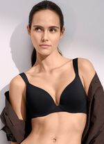 Triumph Body Make-up Illusion beugelbeha voor een magisch decollet&eacute; 