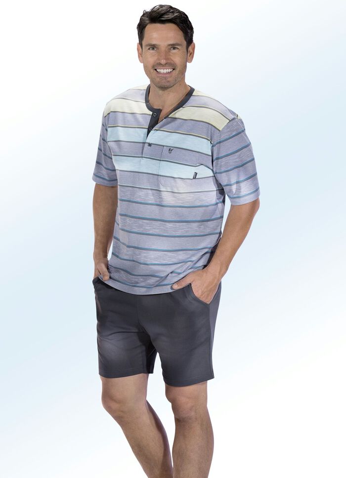 Hajo ademende comfort shortama met garengeverfd streepmotief, knoopsluiting, borstzakje 