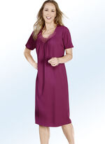 Set van drie nachthemden met geborduurd kant, kuitlengte en korte mouwen 