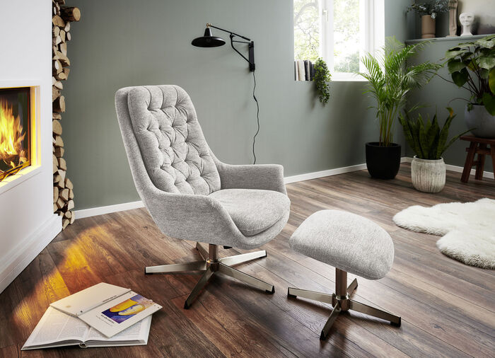 Comfortabele relaxstoel met kruk 