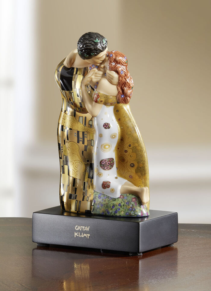 Goebel figuur De Kus met echt goudlaagje 