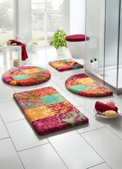 Badkamerset van Grund met zachte pool 