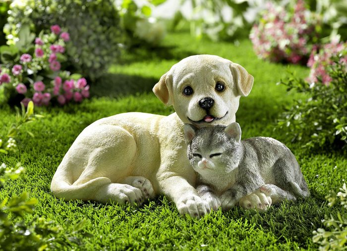 Hond en kat van kunststeen 