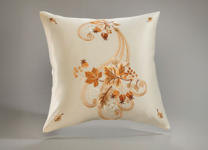 Kleurrijk geborduurde tafel- en kamerdecoratie ECRU-BRUIN