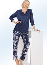 Pyjama van "Ascafa" met knoopsluiting en lange mouwen 