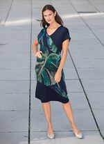 Jurk met chiffonbezetting 