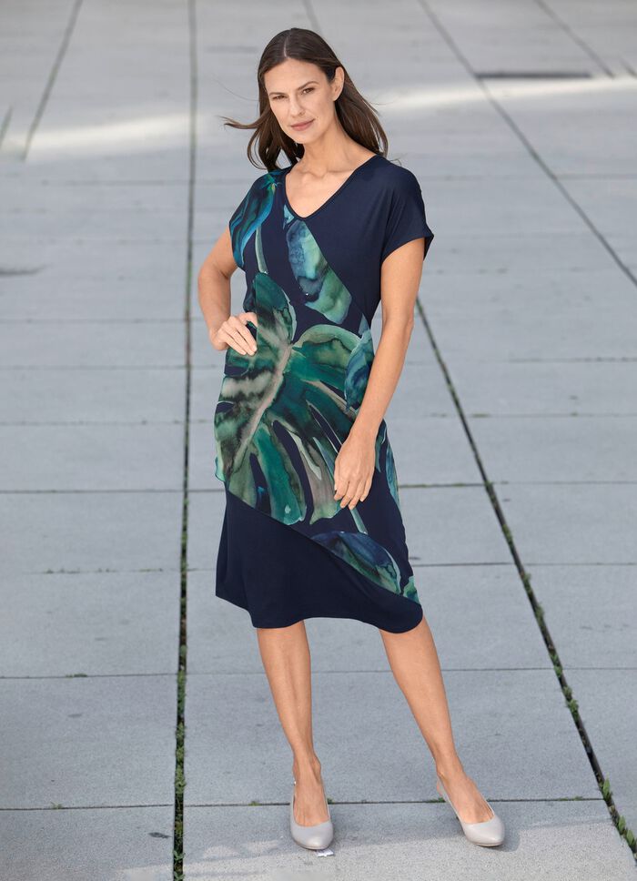 Jurk met chiffonbezetting 