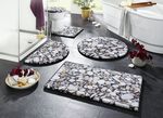 Onderhoudsvriendelijke en duurzame badmattenset met kiezelsteen-motief 