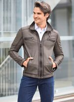 Korte lederen jas met opstaande/liggende kraag 