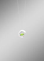 Hanger met echte peridoot en synthetische zirkonia 