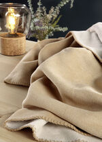 Deken met effen omkeerbare zijkant en gehaakte zoom CREME, NATUUR