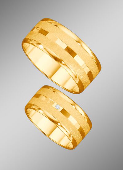 Gesatineerde trouwring met glanzende rand 