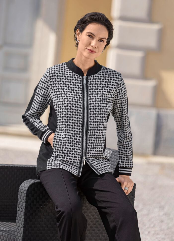 Blousejasje met pied-de-poulemotief 