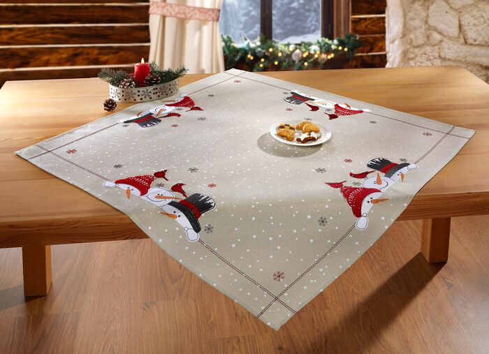 Magische tafel- en kamerdecoratie met sneeuwpopmotieven 