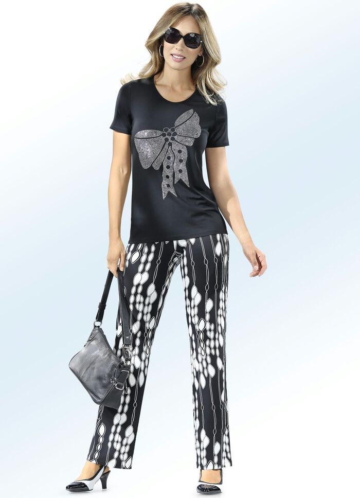 Shirt met strasmotief 