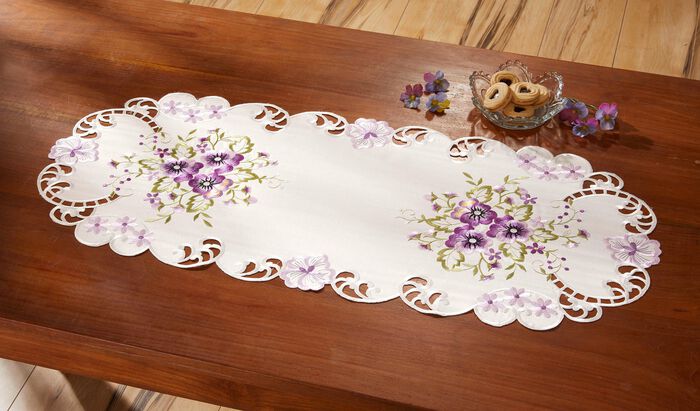 Tafel- en kamerdecoratie met vioolborduurwerk LILA