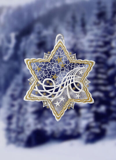 Stervormig raamschilderij van echt Plauen-kant 