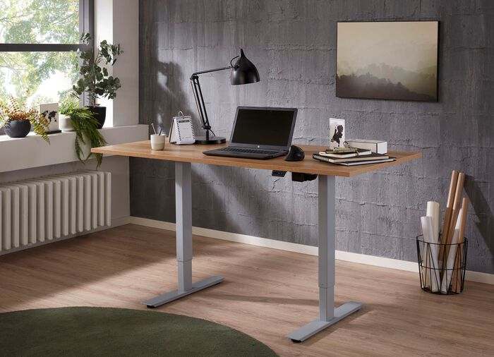 Elektrisch in hoogte verstelbaar bureau 