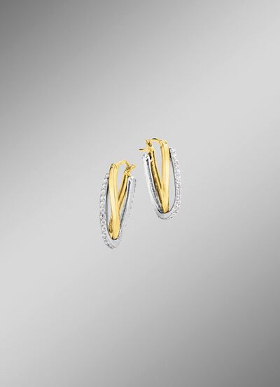 Creolen in twee kleuren met synthetische zirkonia 