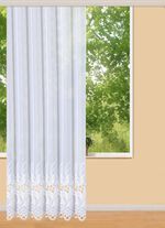 Lang gordijn met hoogwaardig Plauener borduurwerk 