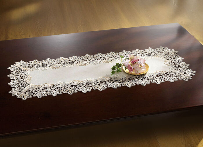 Elegante kamerdecoratie met tweekleurig macramékant CRÈME