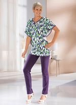 Shirt met decoratief element bij de halslijn 