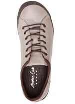 Andrea Conti veterschoen met contrasterende rand BEIGE