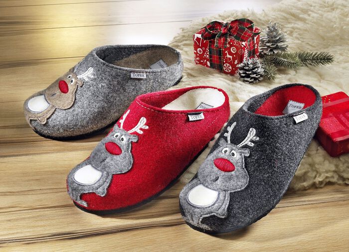 Damespantoffel met eland applicatie in verschillende kleuren 