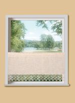 Kort gordijn met macram&eacute;kant 