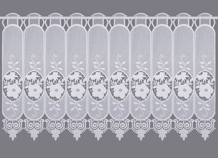 Korte venstervitrage met bloemen en macram&eacute;-kant 