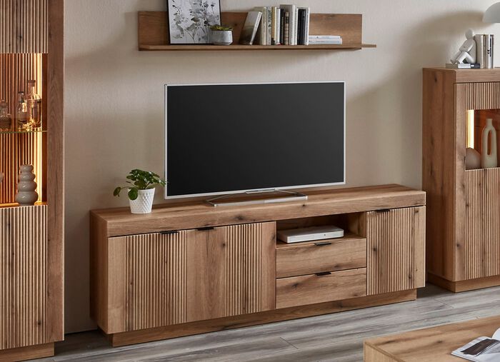 TV longboard met wandplank 