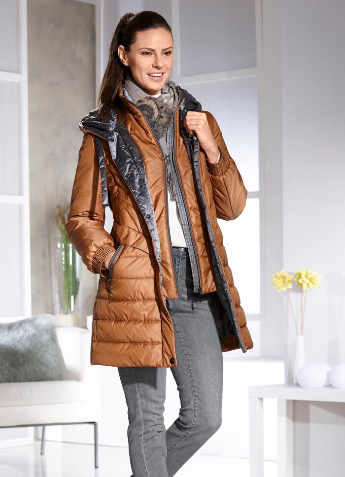 Korte jas met vestinzet 