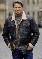 Leren jas met knoopsluiting 