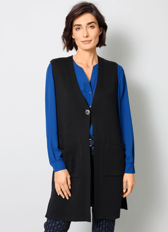 Gebreid vest met decoratieve sluiting 