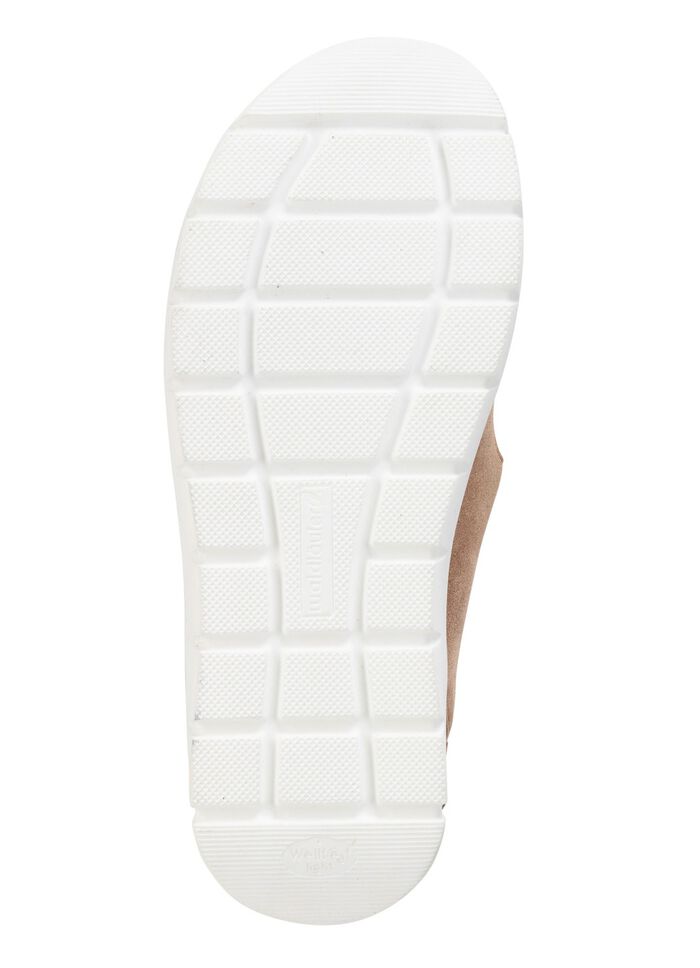 Ranger sandaal gemaakt van su&egrave;de leer 