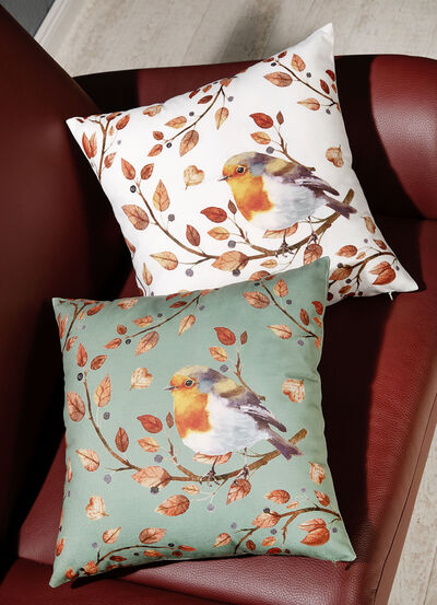 Kussenhoes met vogel op tak motief 