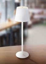 Moderne tafellamp voor binnen en buiten 