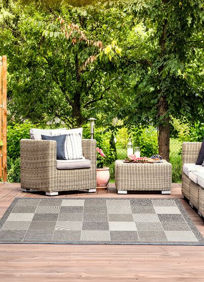 Bruggen en tapijten in sisallook voor binnen- en buitengebruik 