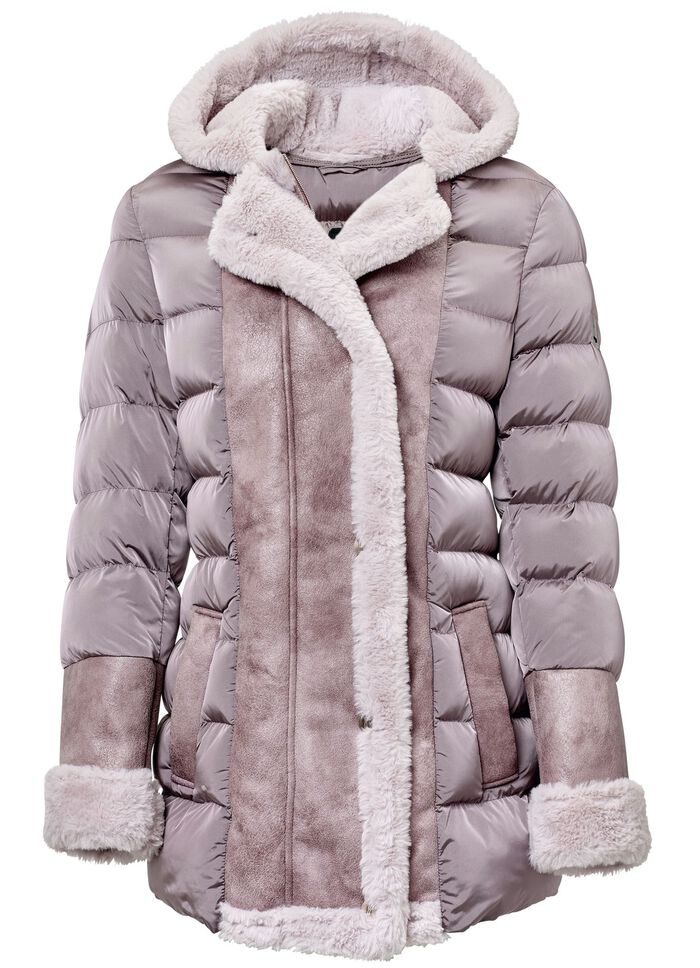 Jas in heerlijke materiaalmix 