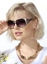 Halsketting van edelstenen 